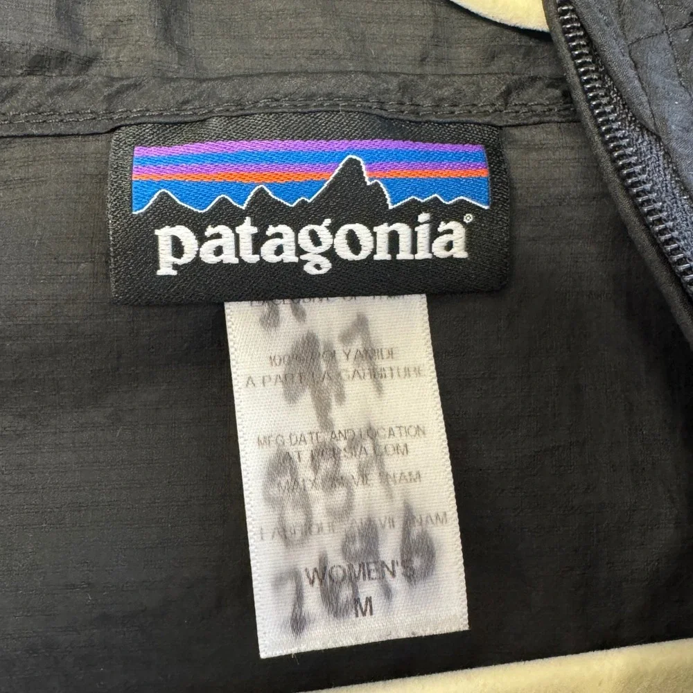 Patagonia Houdini Jacket Women's Medium Black Full Zip Hooded Windbreaker 24146